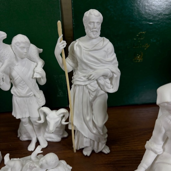 Lenox The Nativity Porcelain Set with Original Box and Certs lot of 7 1990's - Picture 7 of 15